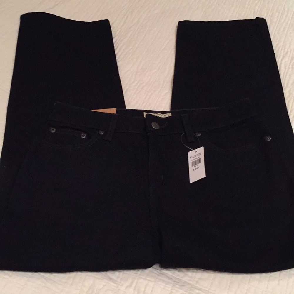 NWT! Black LL Bean 8 Petite Jeans - Picture 2 of 5